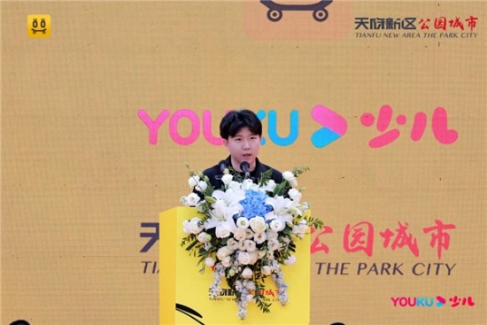 云图片