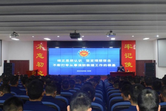 云图片