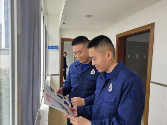 云图片