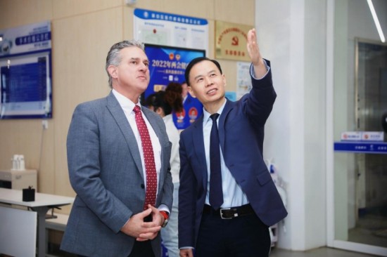 云图片