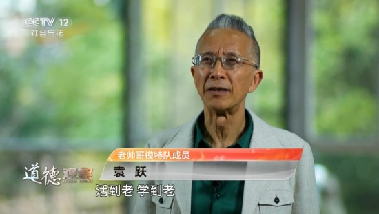 云图片