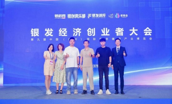云图片